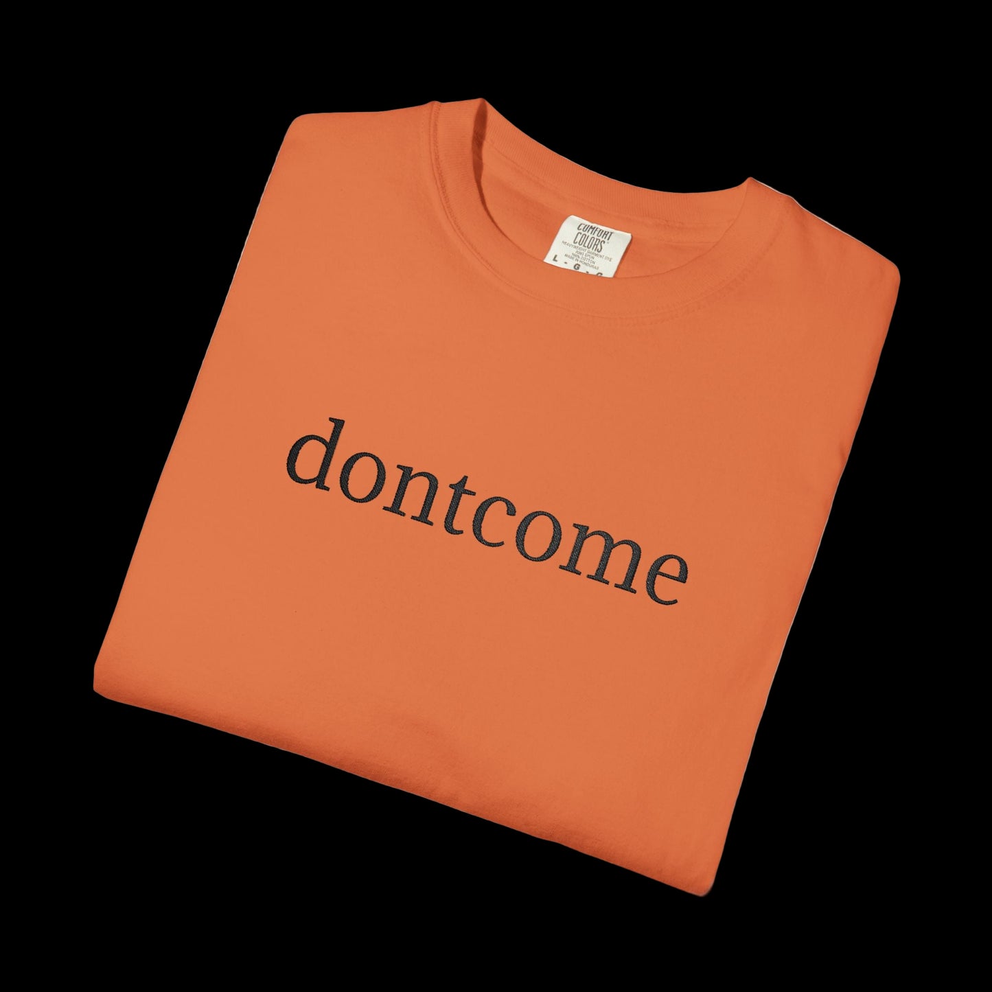 DONTCOME UNDERSTATED EMBROIDERED TEE