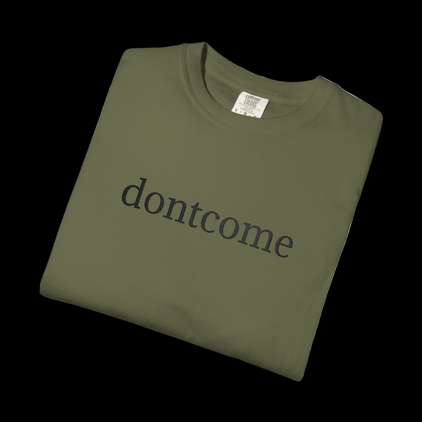 DONTCOME UNDERSTATED EMBROIDERED TEE