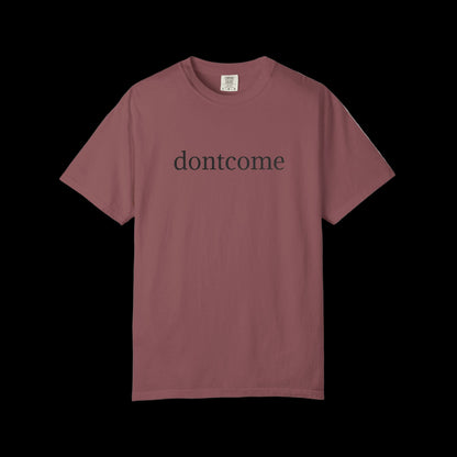 DONTCOME UNDERSTATED EMBROIDERED TEE